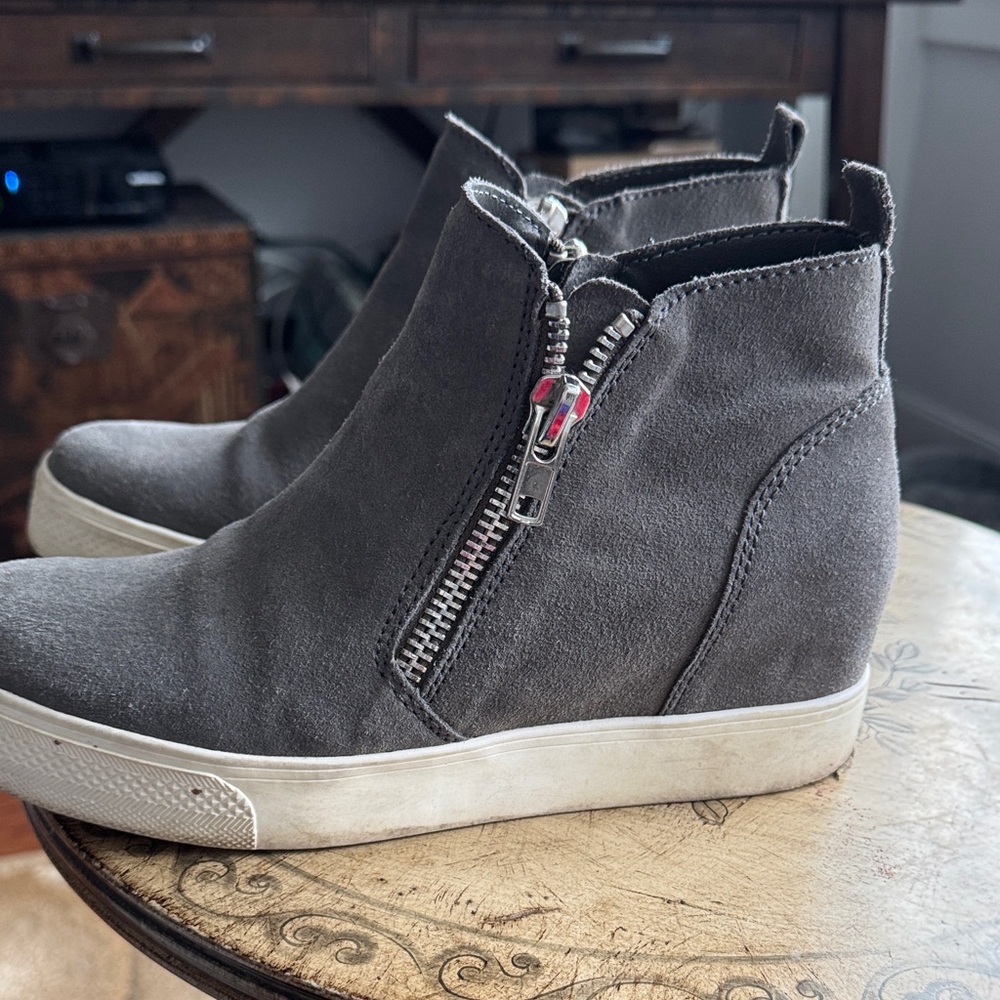 Steve Madden Charcoal Suede High-Top Sneakers